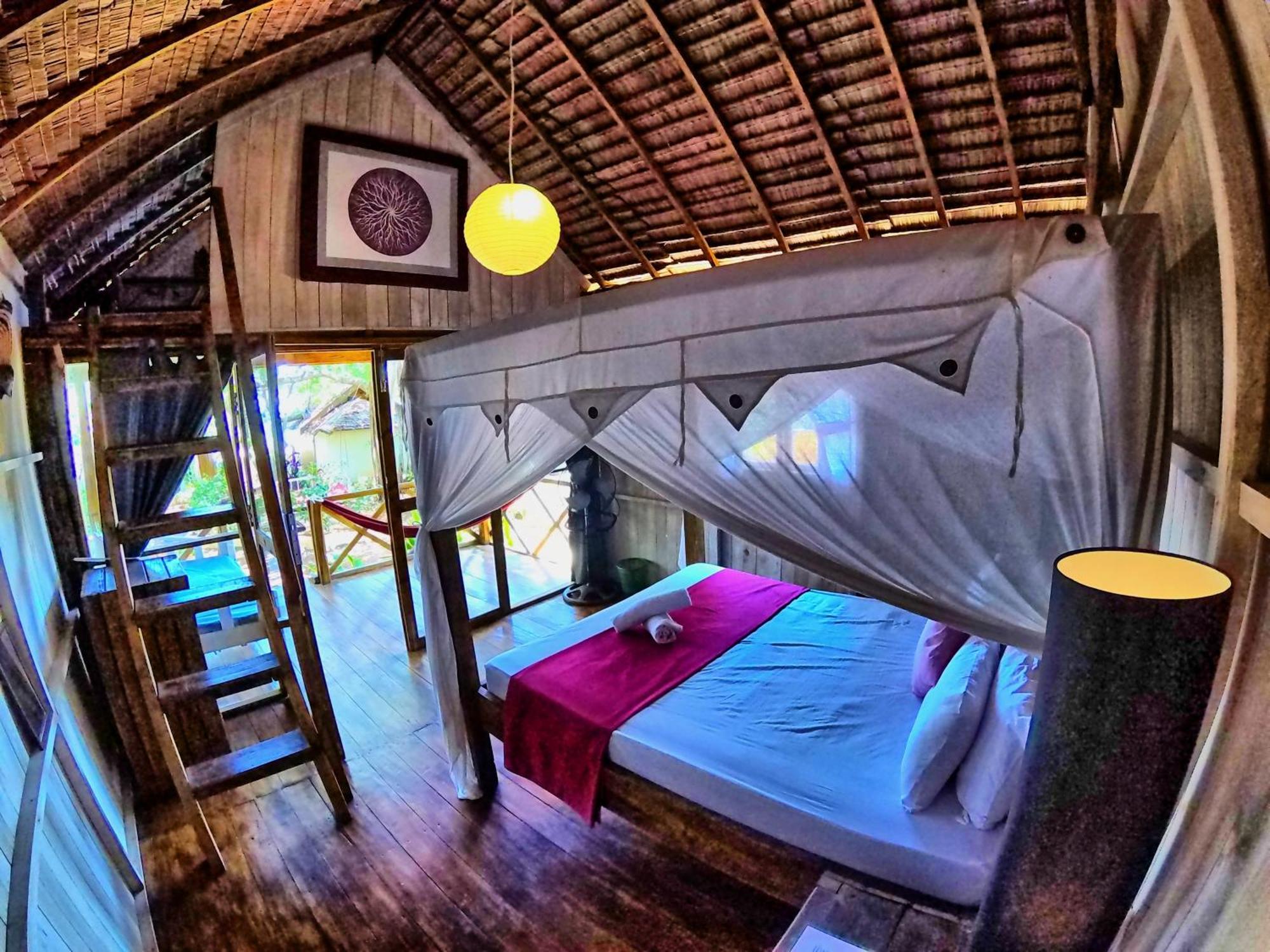 Cosmos Bungalows บิรา ภายนอก รูปภาพ